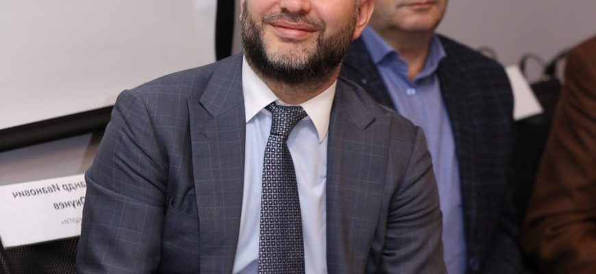 Конфискованные аукционы, категория